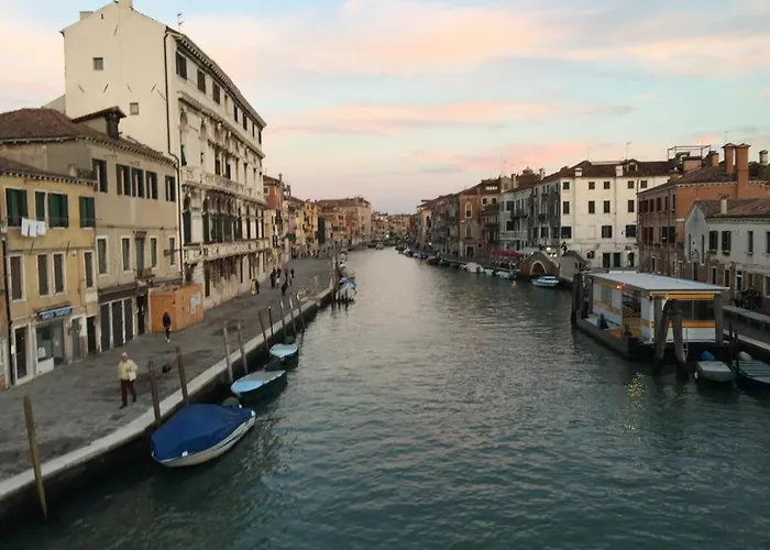 Eagle's Nest بيت ضيافة *