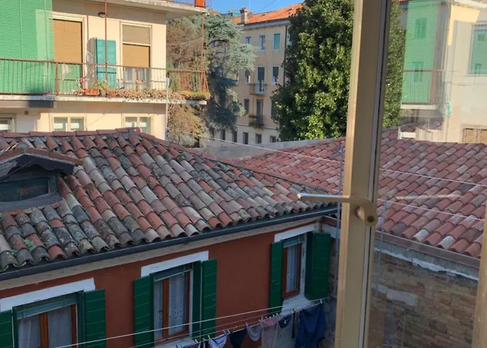 Eagle's Nest البندقية