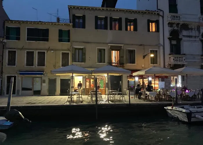 Eagle's Nest * Veneza